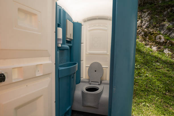 Portable Toilet Options We Offer in South Gull Lake, MI